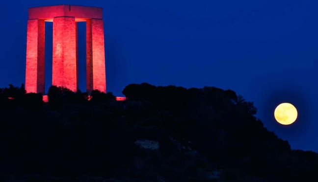 15-04/23/canakkale-zaferiin-anisina-100-bin-kare-fotograf-cekti_4920_dhaphoto4