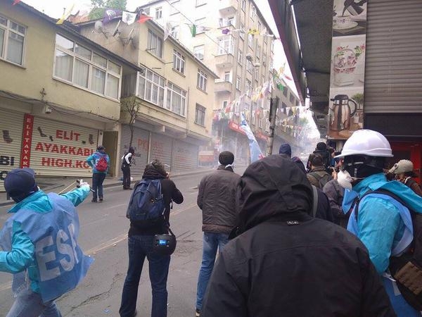 15-05/01/cd6r5cnwmaayqtj