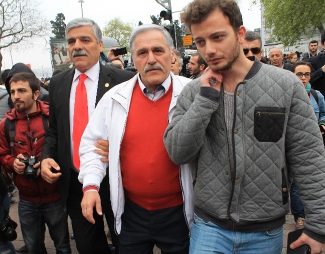 15-05/01/hx-1430469277