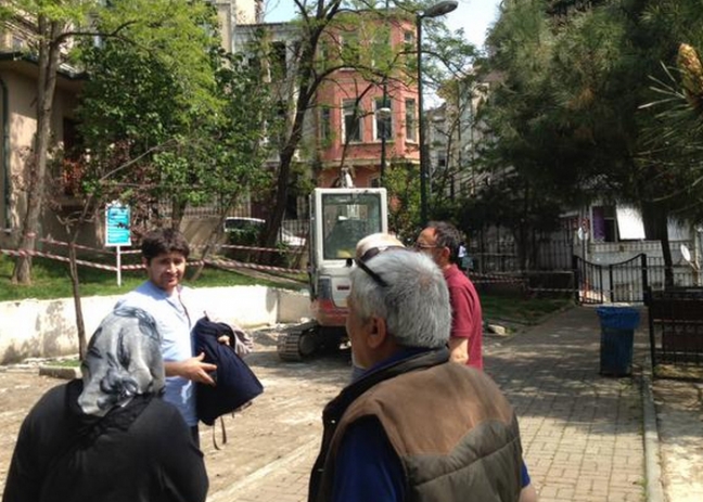 15-05/07/kepce3-halk-tepki-1430998845