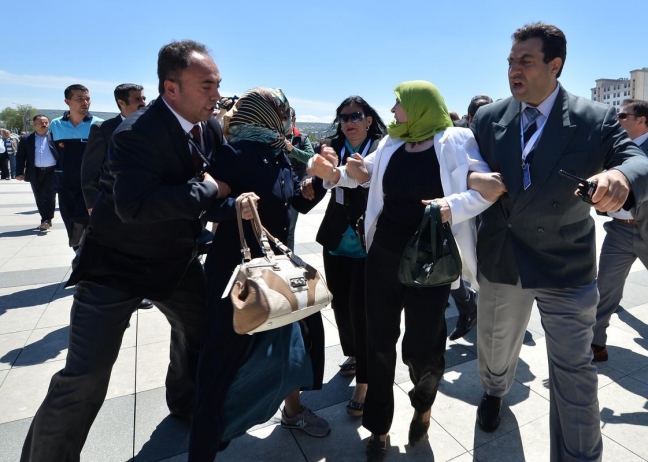 15-05/12/prots2-1431435946