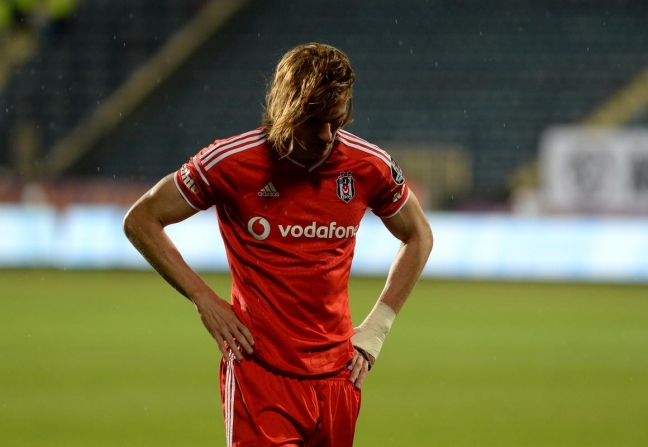 15-05/18/aa_picture_20150518_5373036_web