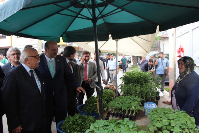 15-05/25/eea3f9881d6fbdf192162d647c8a6a3e-1432567762