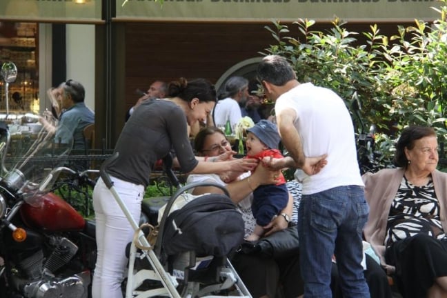 15-05/27/hande-ataizi-13