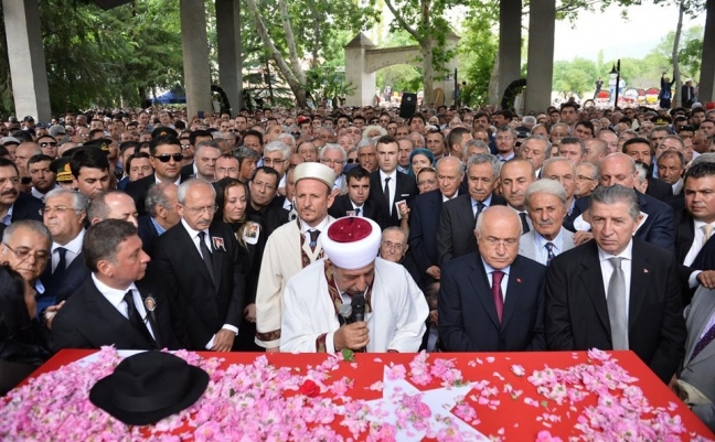 15-06/20/demirel