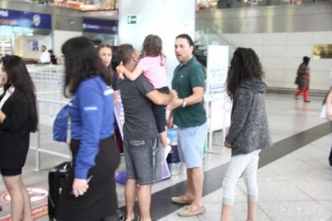 15-06/22/ceyda-duvenci-sevgilisi