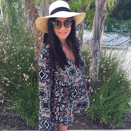 15-06/24/neslisah-alkoclar