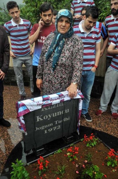 15-06/25/77cdef26985e41ee