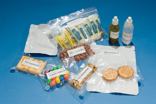 15-06/28/designaholic_nasa_foodpackaging_04