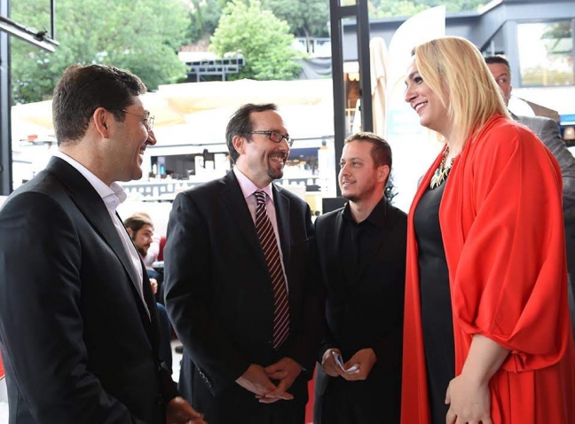 15-06/29/b8cacd829666d6adda32e7f800139eb1-1435568992