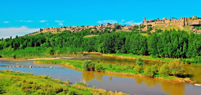 15-07/04/8f0feeb94e82d19be1954bb093d89649-1436030425