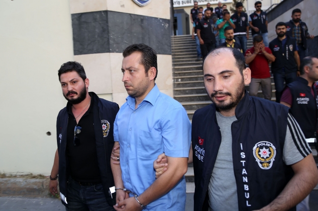 15-07/19/8bf73e696cab5511bdc6380ff715cdf5-1437299794