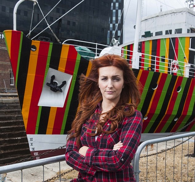 15-07/27/2acc02c500000578-0-image-m-28_1437730508361