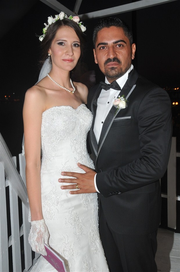 15-07/29/bulent-polat-evlendi-1262423