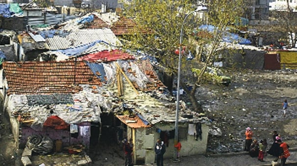 15-08/06/fft99_mf3353900