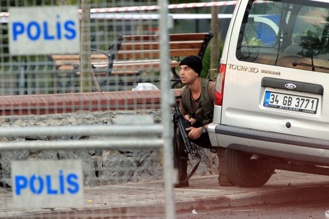 15-08/10/1-1439190777