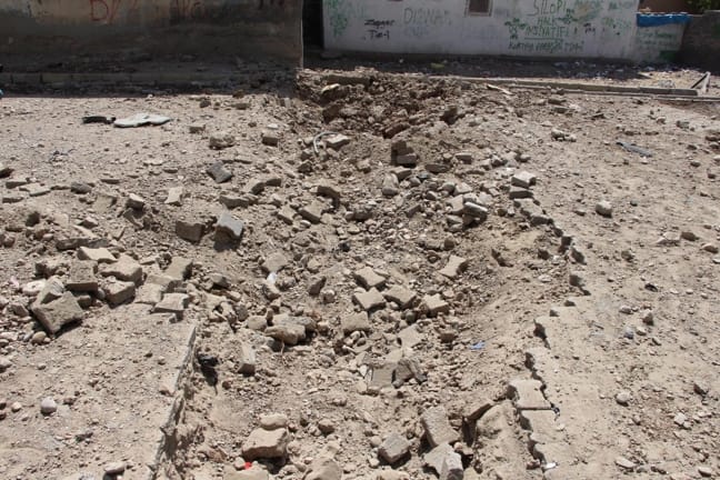 15-08/10/silopide-polis-aracina-mayinli-tuzak-4-polis-sehit-4-_6933_dhaphoto2