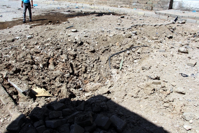 15-08/10/silopide-polis-aracina-mayinli-tuzak-4-polis-sehit-4-_6933_dhaphoto4