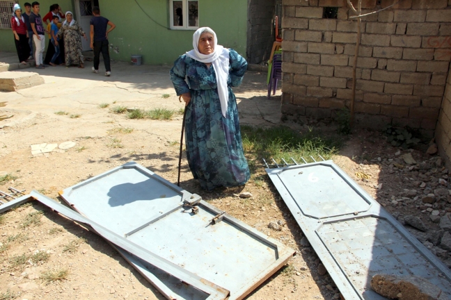 15-08/10/silopide-polis-aracina-mayinli-tuzak-4-polis-sehit-4-_6933_dhaphoto8