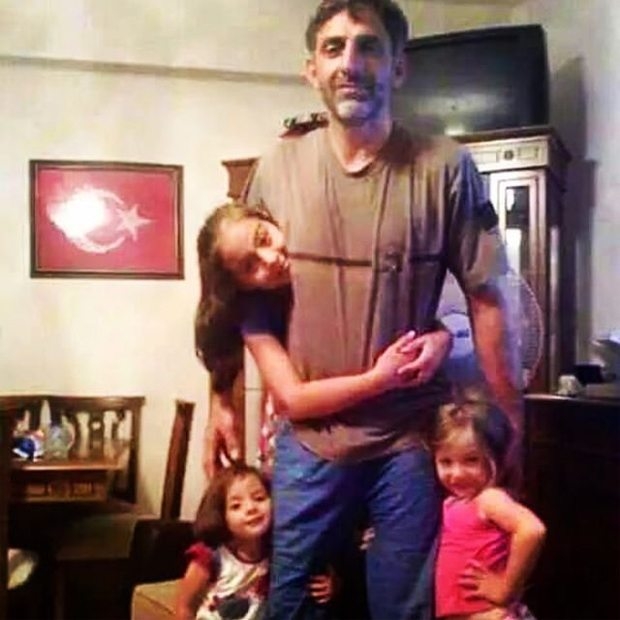 15-08/17/gulben-sehit-ahmet-camur