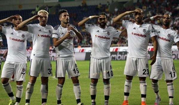 15-08/22/cmjdrs7vaaekvrm