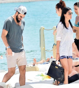 15-09/15/1442299696222