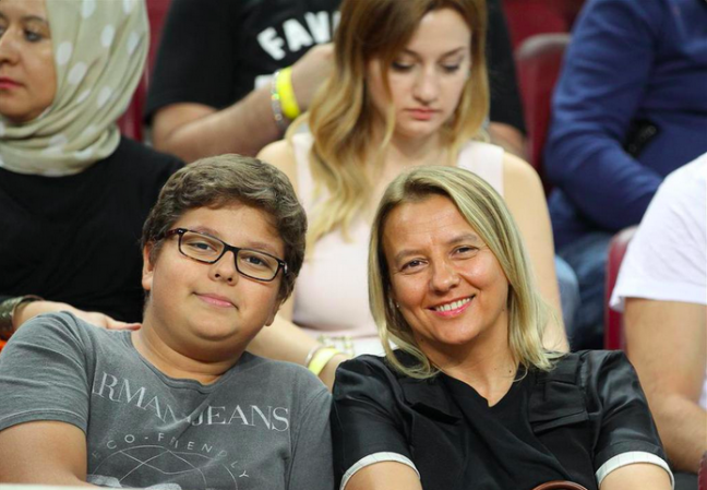 15-09/15/ekran-resmi-2015-09-15-232825