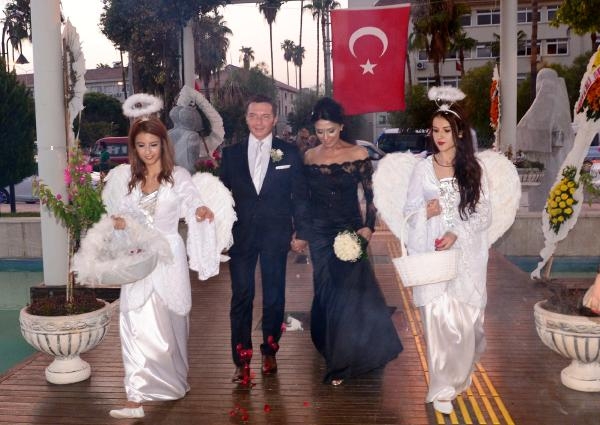 15-09/18/ee0df70c15e324780bd9510864d3d0f8-1442565463