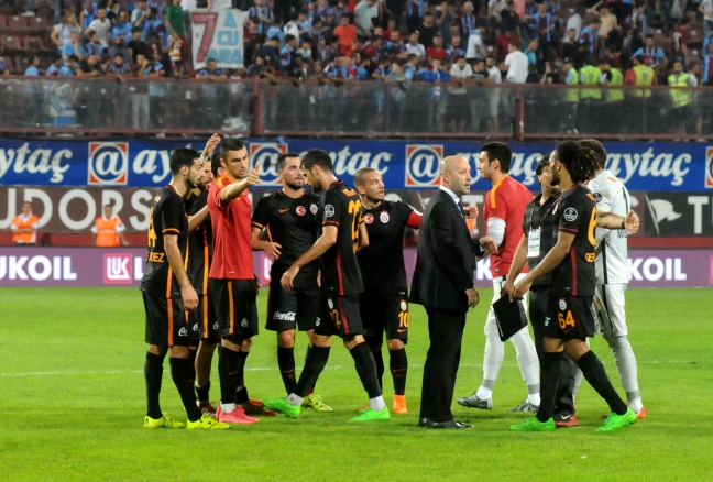 15-09/19/2aec132e56248ca5f2a3186631d4aa4b-1442691872