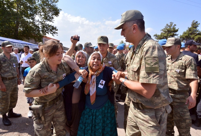 15-09/24/aa_picture_20150924_6370511_high