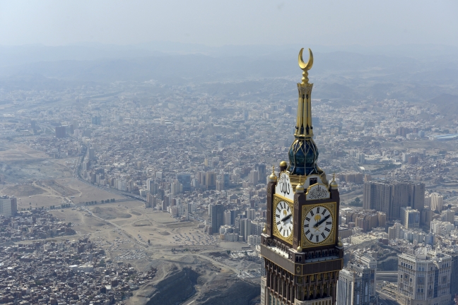 15-09/26/aa_picture_20150926_6382052_high