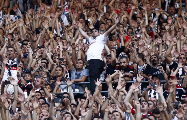 15-09/27/aa_picture_20150927_6390380_high