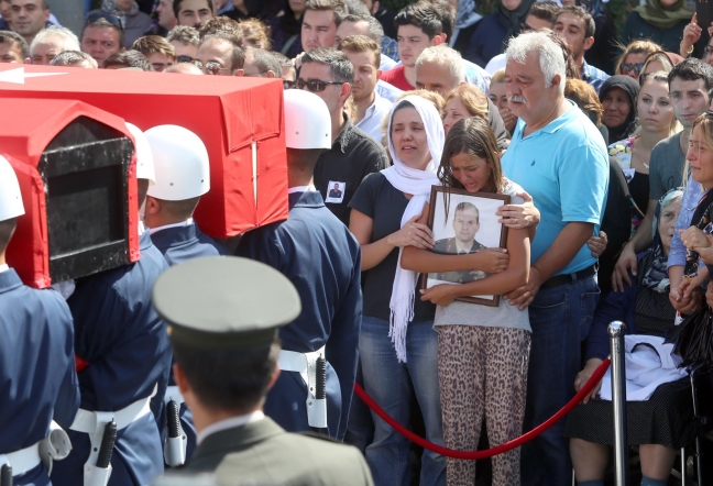 15-09/27/sehit-binbasi-guzele-ugurlama-toreni-ek-fotograflar_3443_dhaphoto16