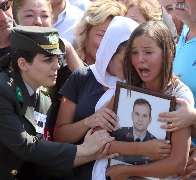 15-09/27/sehit-binbasi-guzele-ugurlama-toreni-ek-fotograflar_3443_dhaphoto18