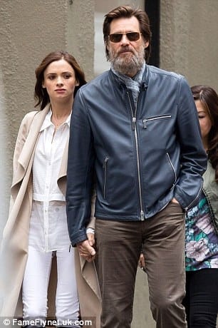 15-09/30/2ce7778b00000578-3253642-image-a-58_1443546438870