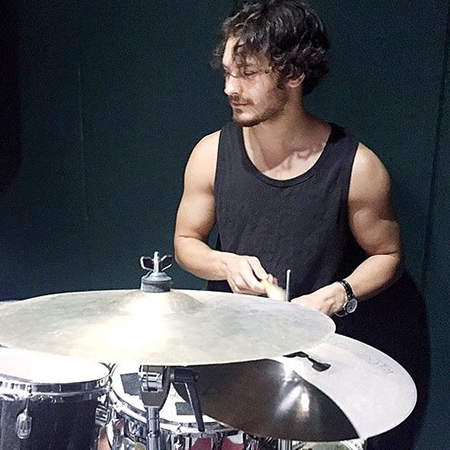 15-10/02/delibal-cagatay-ulusoy-1