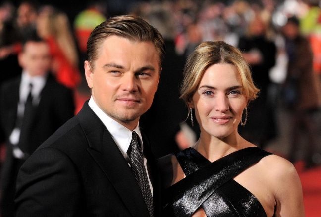 15-10/06/kate-leo-at-the-uk-premiere-of-rr-kate-winslet-and-leonardo-dicaprio-3846407-1320-892