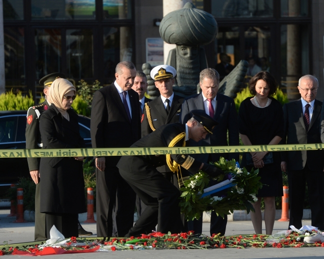 15-10/14/aa_picture_20151014_6517298_high-1