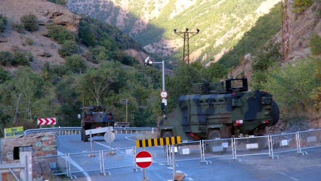 15-10/18/69e30ad2c33634b54a487471b021a266-1