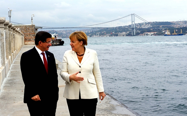 15-10/18/aa_picture_20151018_6556477_high