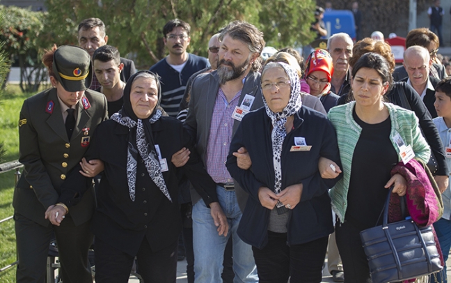 15-10/18/aa_picture_20151018_6558707_high