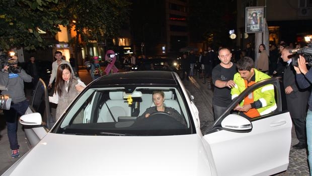 15-10/19/5623940f18c7735d4cbbe7cc