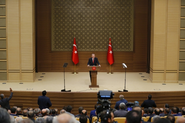 15-10/19/aa_picture_20151019_6564855_high