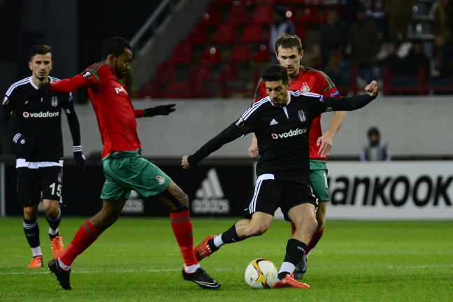 15-10/22/aa_picture_20151022_6596340_high