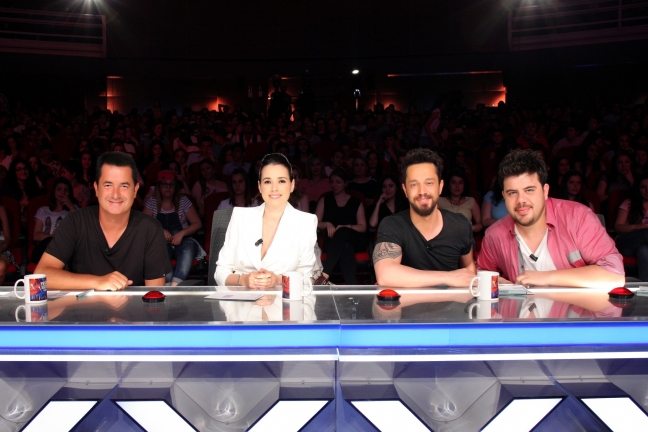 15-10/23/yetenek_sizsiniz_turkiye_1428619058559a2d55337eb