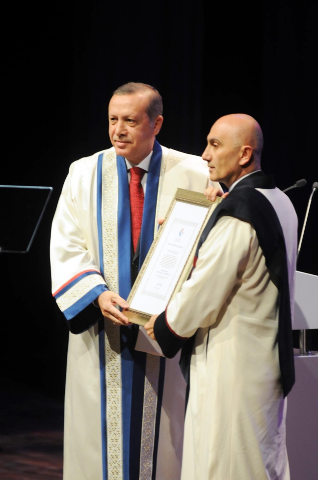 15-10/24/364b5922feb29646ff2946663a71bef8-1445691511