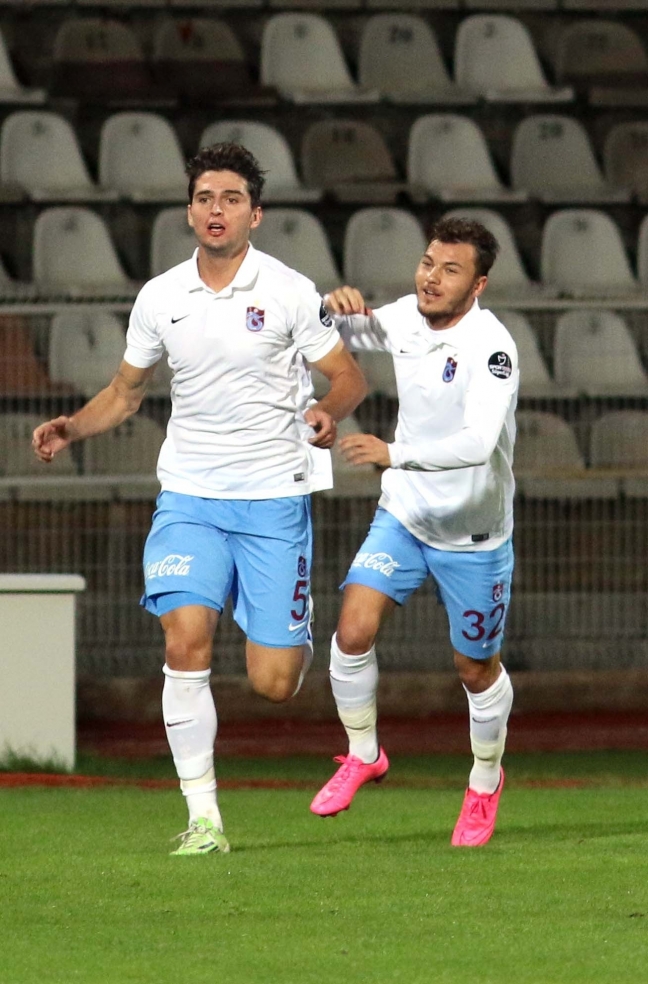 15-10/24/aa_picture_20151024_6613295_high