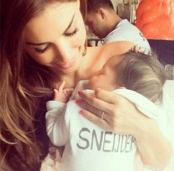 15-10/24/crgu1tsxaaallzt-1445676680