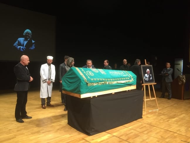 15-10/27/aa_picture_20151027_6639908_high