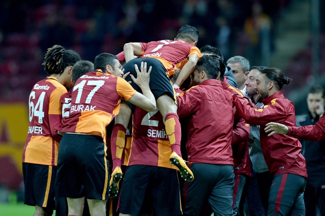 15-10/29/aa_picture_20151029_6663354_high